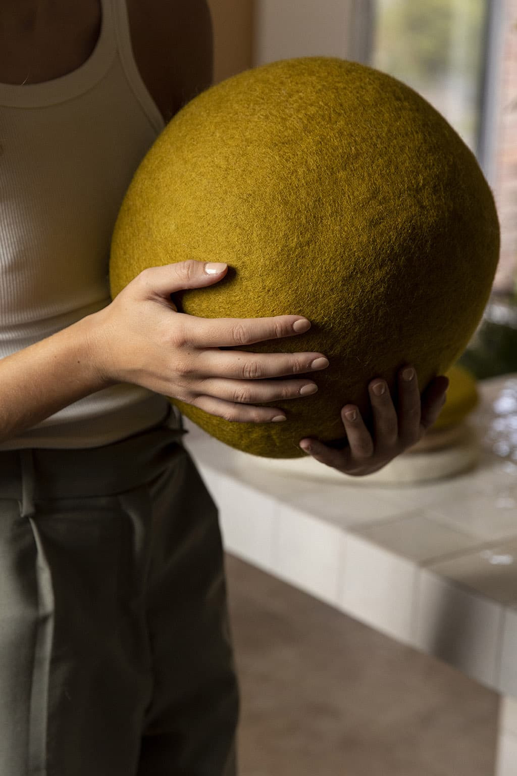 POUFFE BALL