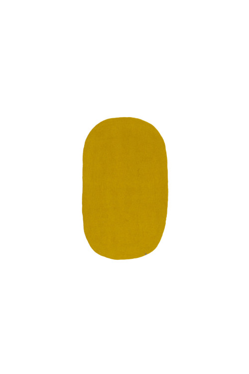 OVAL RUG