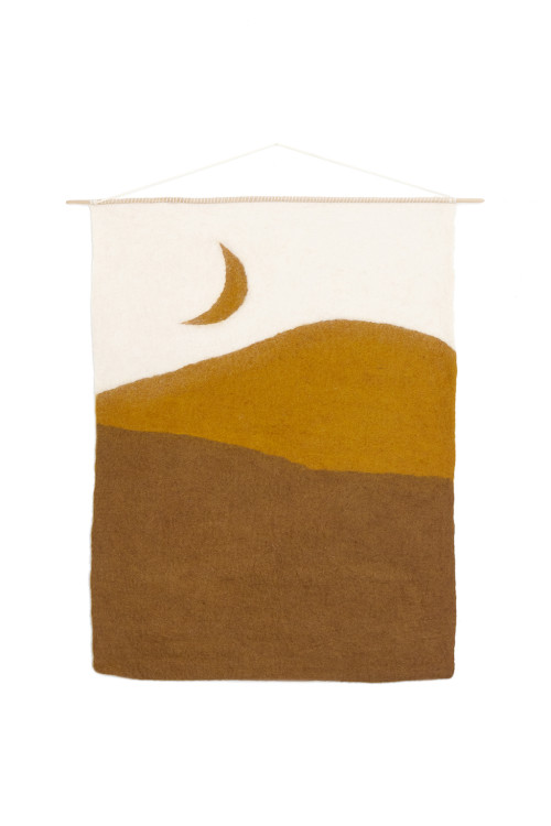 LANDSCAPE WALL HANGING