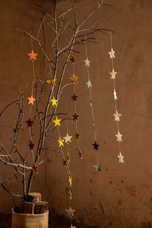 FALLING STARS GARLAND