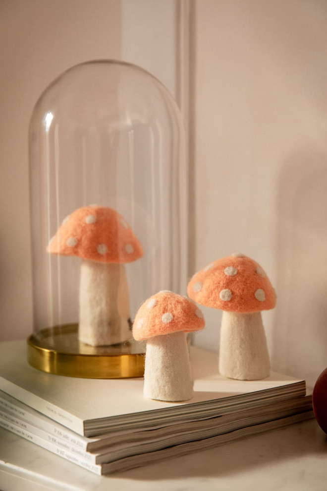 trio of polka dot mushrooms in felted wool to place throughout the house for a soft and poetic decoration