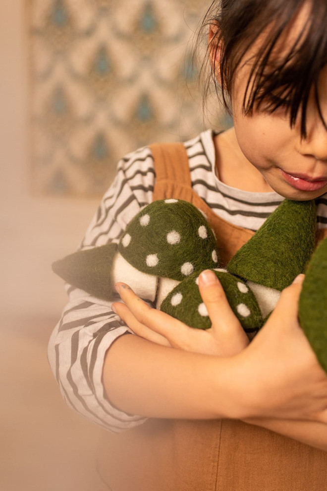 trio of polka dot mushrooms in felted wool to place throughout the house for a soft and poetic decoration