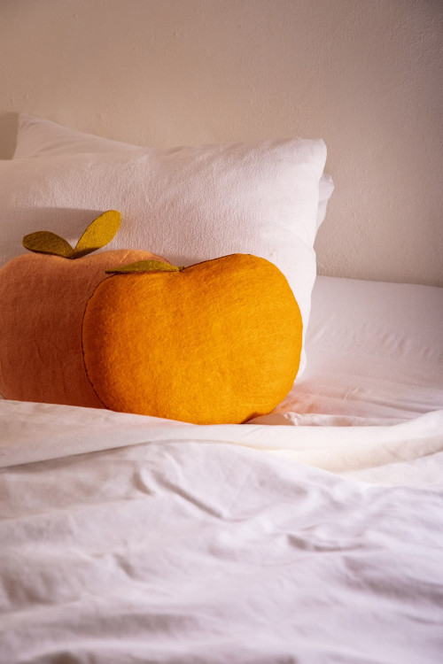 APRICOT CUSHION