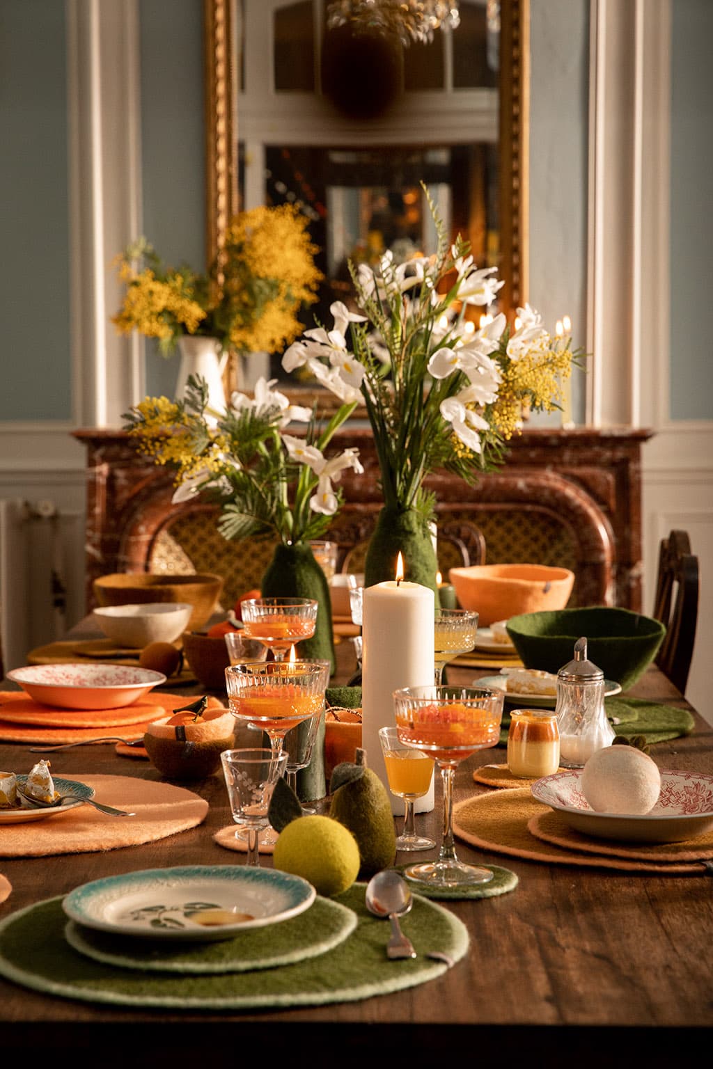 Une décoration de table colorée et festive